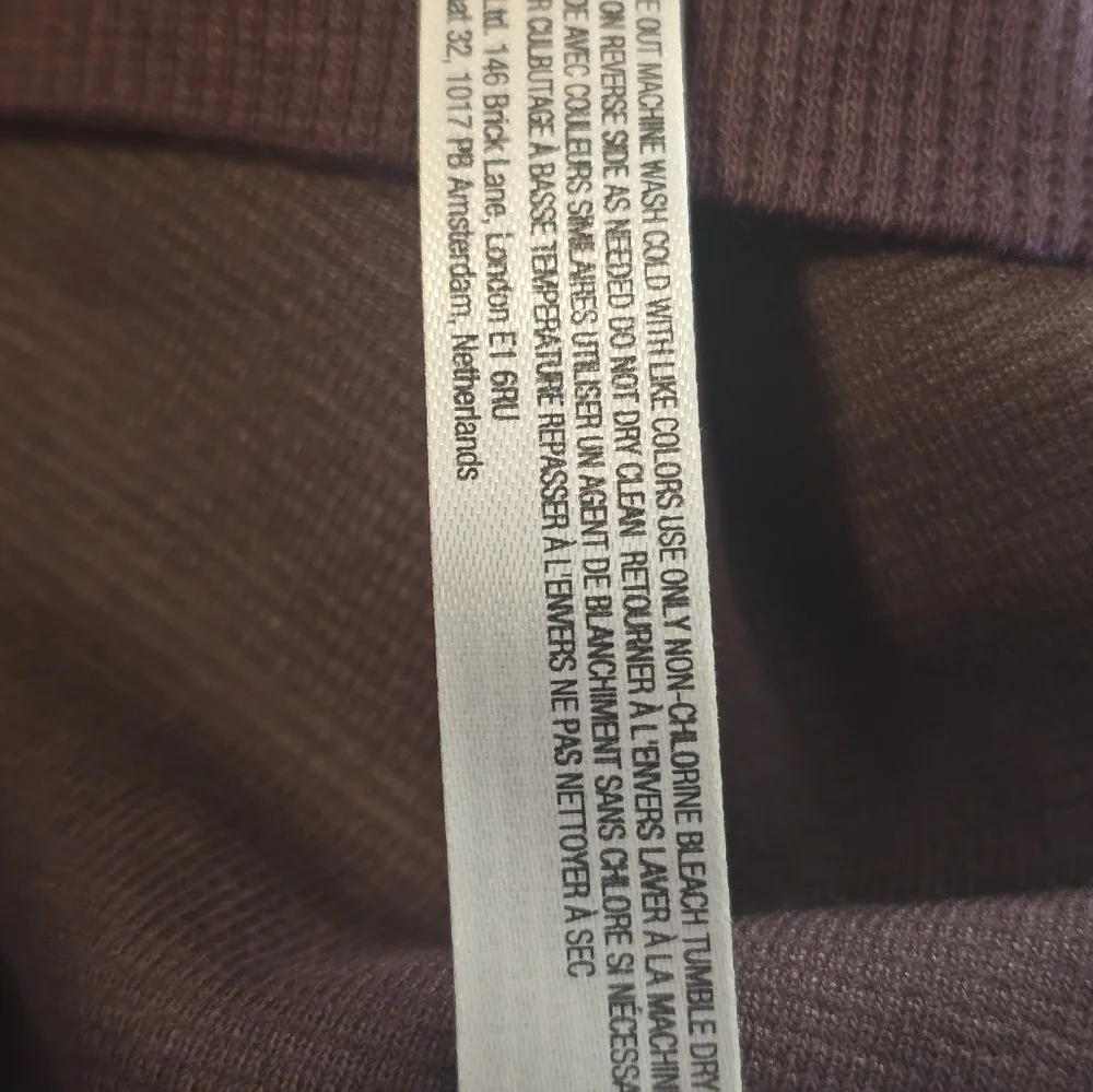 Free People Movement Let's Volley Velour Cropped Hoodie in the color Cocoa Med - Picture 4 of 9